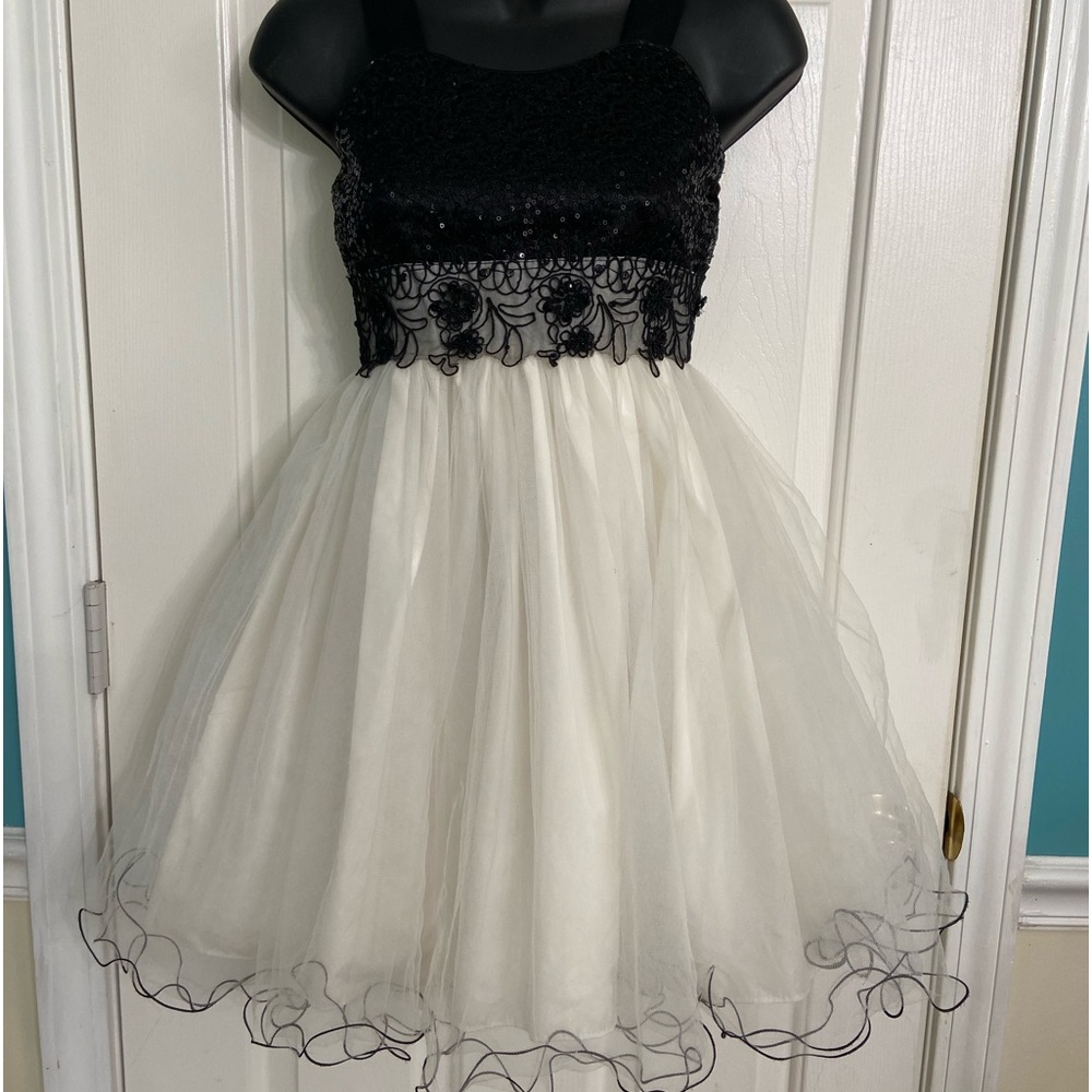 Girls formal dress
